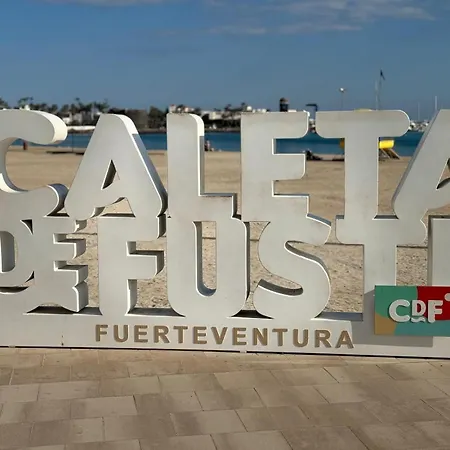 Casita Playa Castillo 5 * 칼레타데푸스테